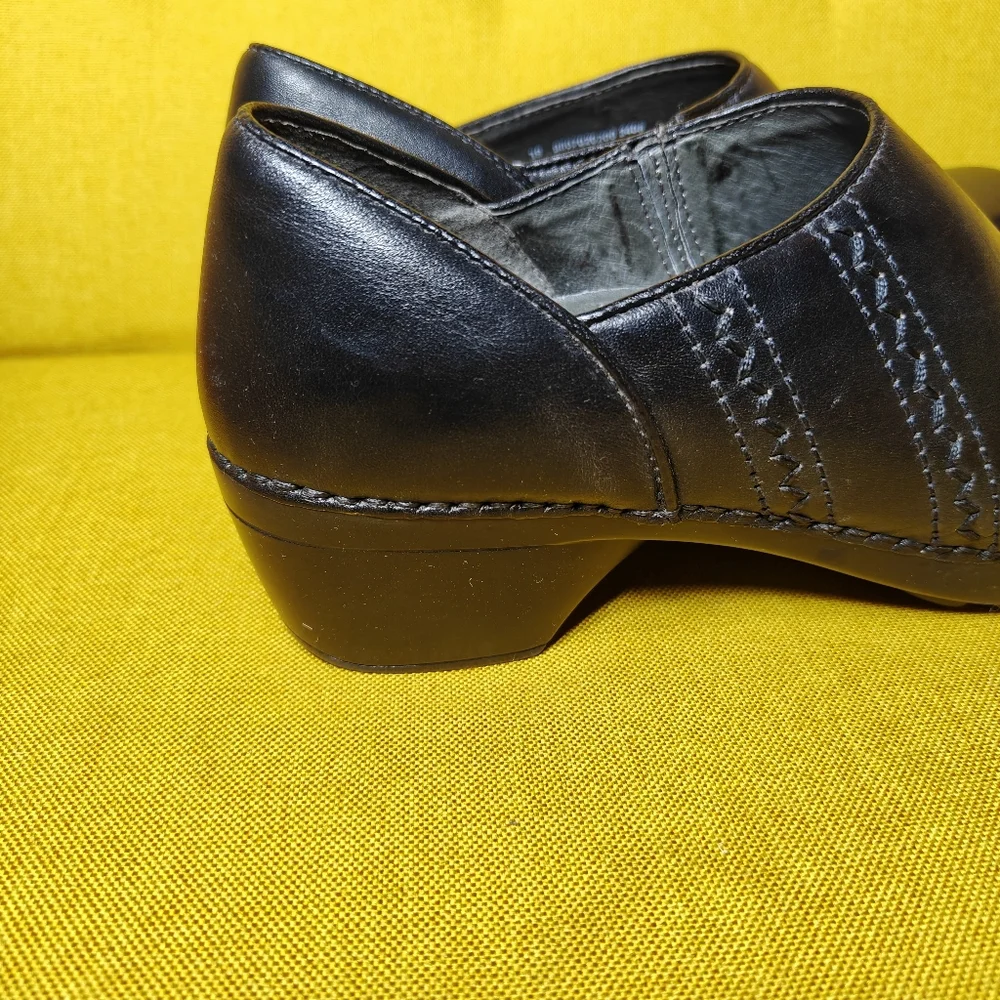Dansko Professional Black Leather Stitched Slip On Women's Heel Clogs Size 8.5-9 - Picture 4 of 8